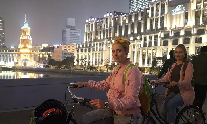 Shanghai Foodie Test & Nightlife Adventure Bike Tour
