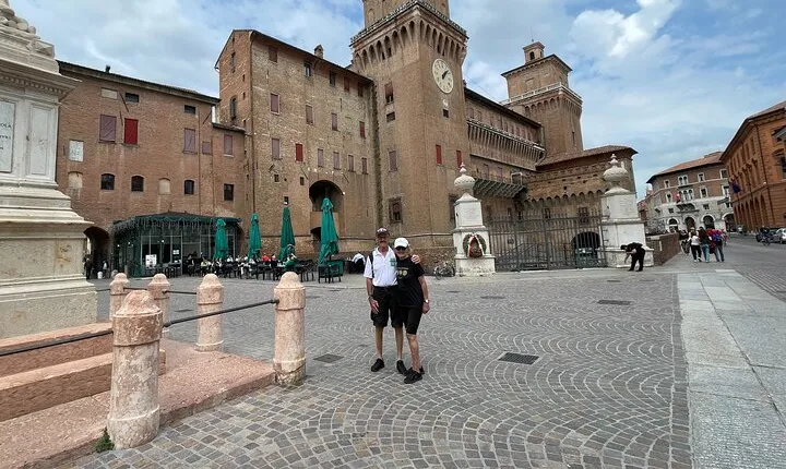 Ferrara Tour of Must-See Attractions with Local Top Rated Guide