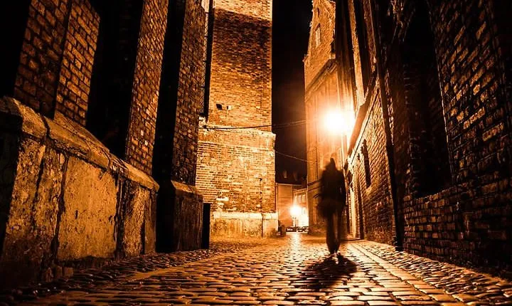 Self-Guided Audio Tour-Behind the shadow of evil: Jack the Ripper
