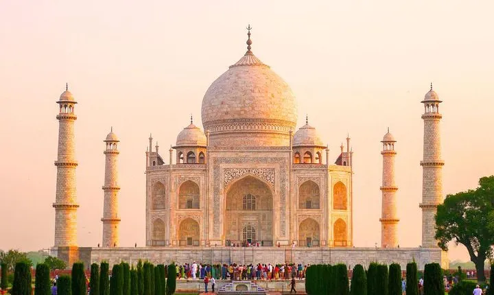 1 Day Delhi and 1 Day Agra Tour From Delhi with Taj Mahal - All Inclusive