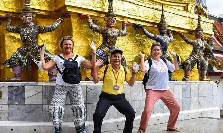 Bangkok Highlights and Hidden Gems Private Tour With Guide