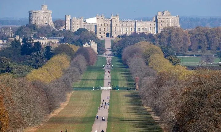 Windsor, Oxford and Stonehenge Private Tour with Tickets