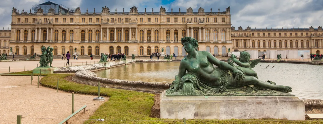Palace of Versailles skip-the-line guided tour