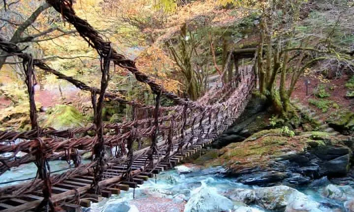 Iya Valley All Must-Sees Private Chauffeur Half-day Tour with a Driver