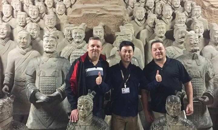 Xi'an Highlights Small Group Tour of Terracotta Warriors and City Wall