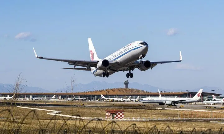 Private transfer to Tianjin airport from downtown Beijing