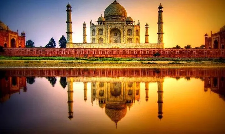 7 Days Golden Triangle Tour{Taj Mahal Tour at Sunset/Sunrise}