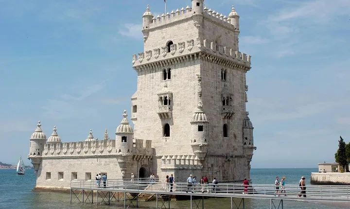 Full Day Small Group Tour in Lisbon: The Most Complete City Tour