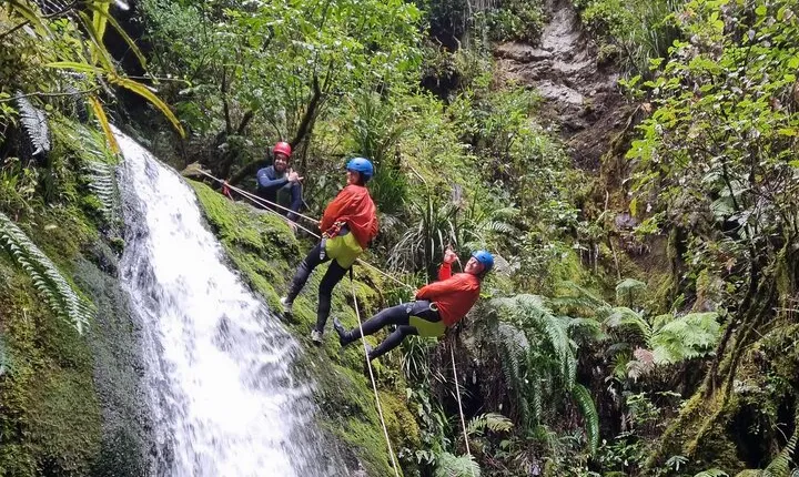 Little Akatarawa Canyoning 