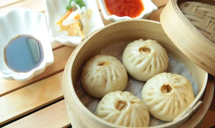 Mini Group: 3-hour Shanghai Street Breakfast Foodie Tour