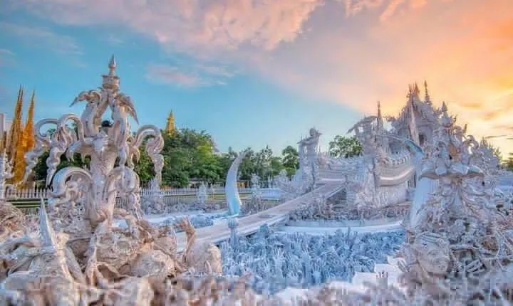 From Chiang Mai: White Temple & Golden Triangle Day Trip