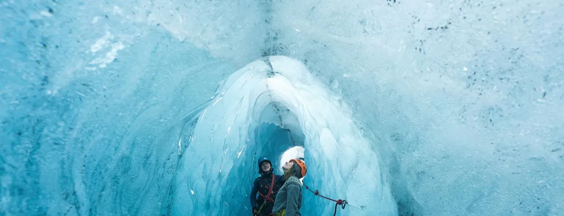 Vatnajökull ice cave tour with a glacier hike