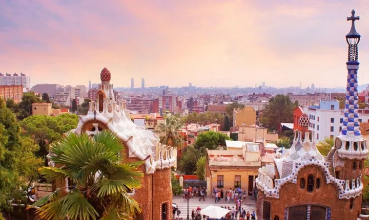 Park Guell Gaudi's Wonder Guided Tour Max 6 People Group