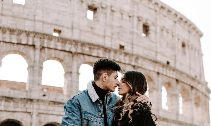 ROME AS A COUPLE: Treasure Hunt delivery for discovering the city with fun