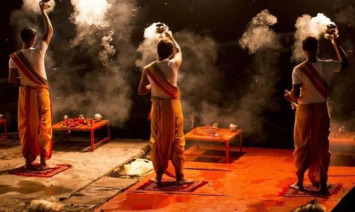 Golden Triangle Tour With Varanasi (5 Star Hotel)