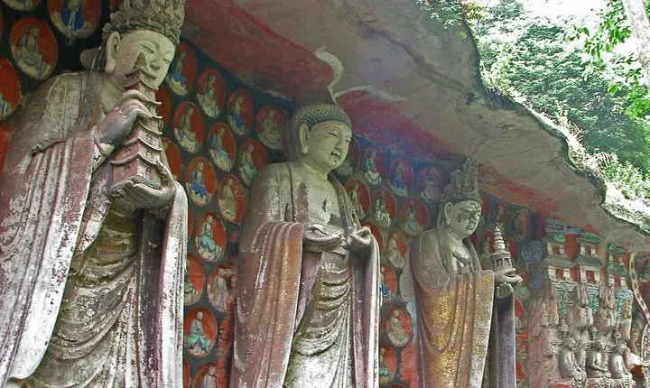 Private Day Tour to Dazu Rock Carvings from Chongqing downtown