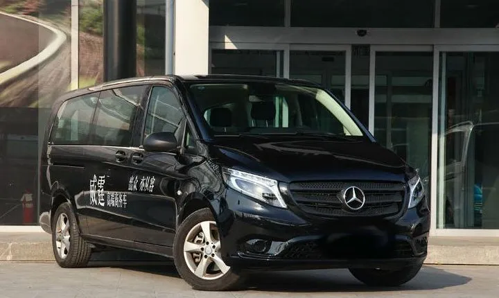 Chauffeur Service for Shanghai Business Trip