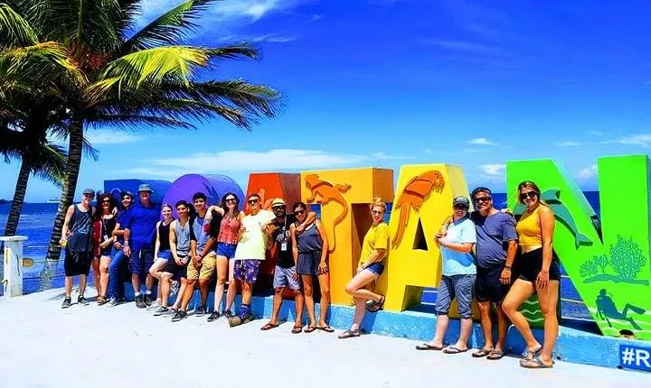 Let's Go Native Roatan City Cultural Tour, Transfer