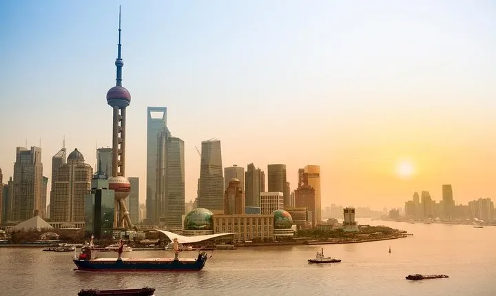 Shanghai Private Transfer from Airports to Cruise Ports in English Services