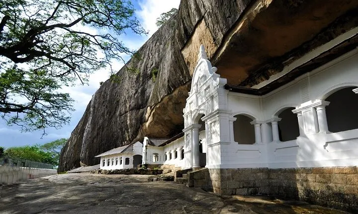 Dambulla Cave And Polonnaruwa All Inclusive Day Tour From Kandy