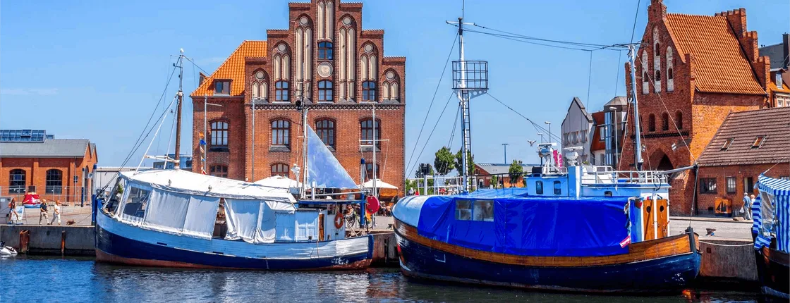 Wismar best intro city walking tour with a local