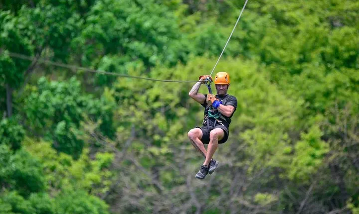 Puntarenas Private Shore Excursion: Crocodiles & Zipline