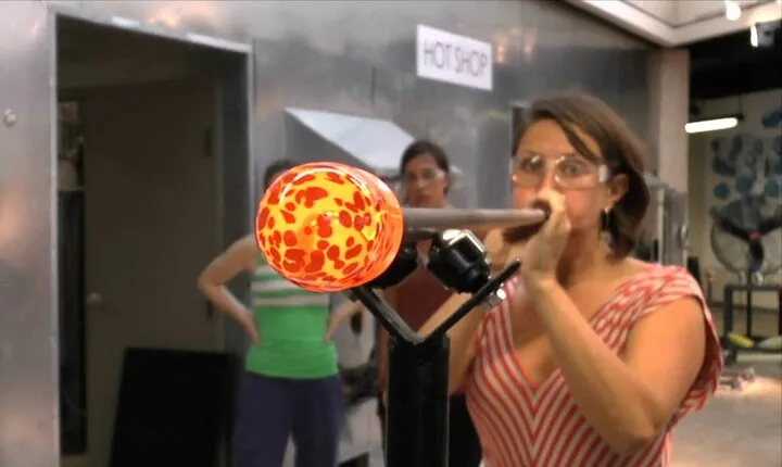 Glass blowing in Prague