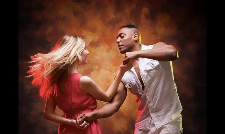 Lisbon Salsa Lovers dancing experience!