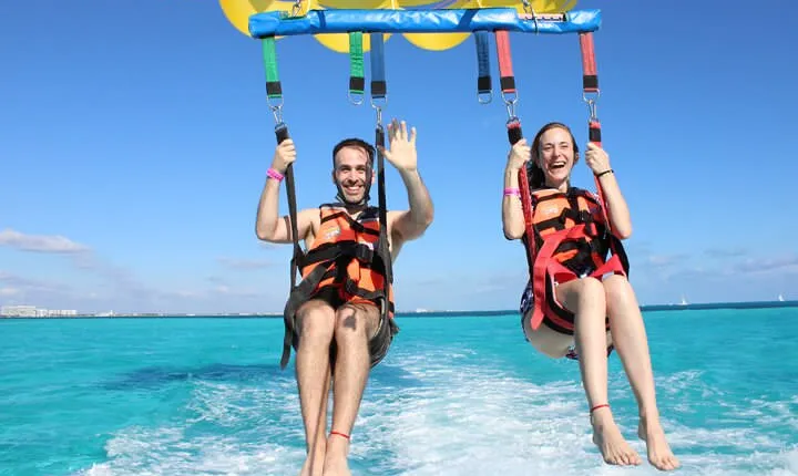 Cancun Fly and Swim Parasailing and Snorkeling Combo Tour