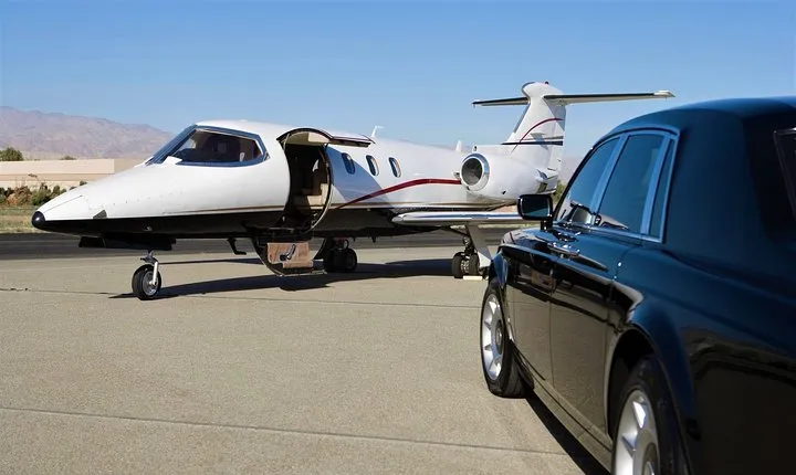 Private transport: CDG & Orly Airports / Paris / Disneyland