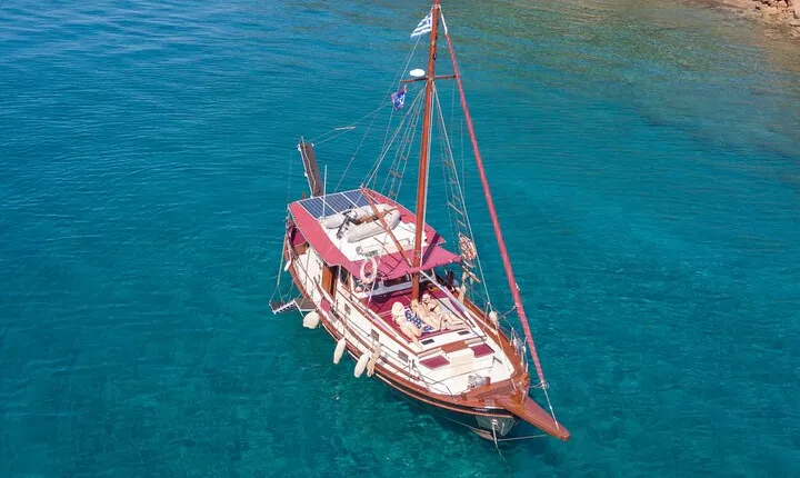 Half-Day Cruise-Athens Riviera Swim & Greek BBQ Cruise