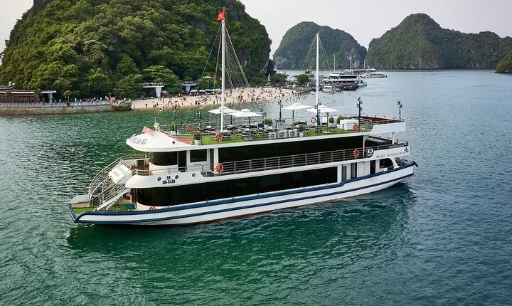 BEST SELLER - Halong 5 Star Day Cruise: Buffet Lunch, Wine& Fruit