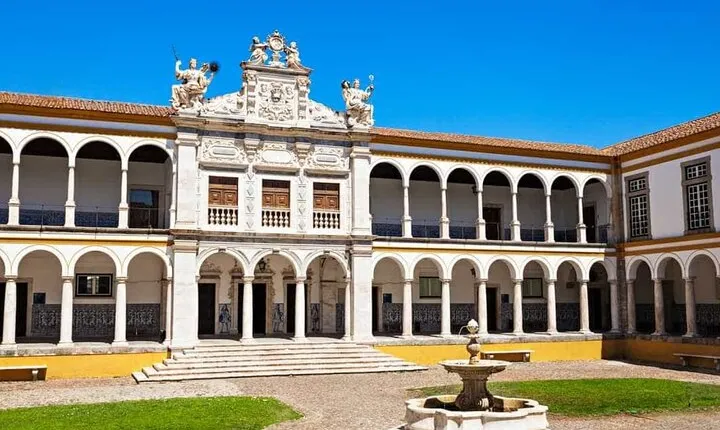 Évora Catholic History Tour