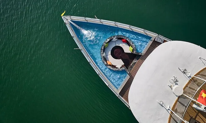 Luxury Halong Bay Day Cruise With GREAT Boat, Meal & Service