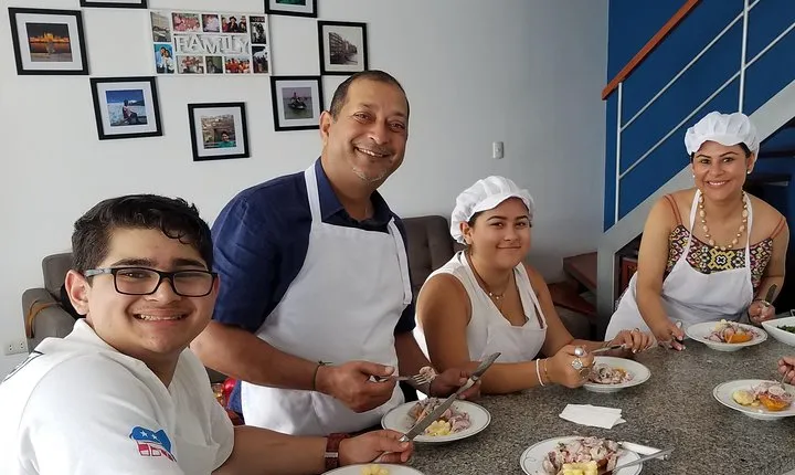 Private Cooking Class With a Local Family in Lima