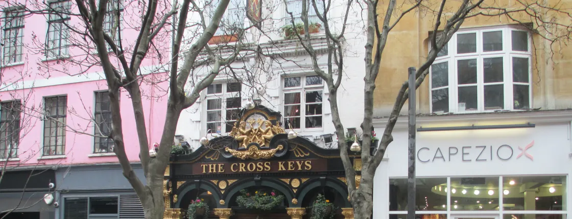 Historic London pub tour