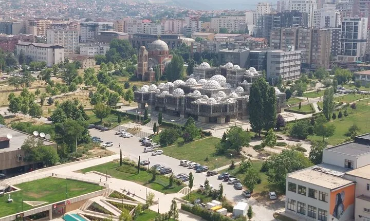 Skopje to Pristina Tour and Bear Sanctuary Visit