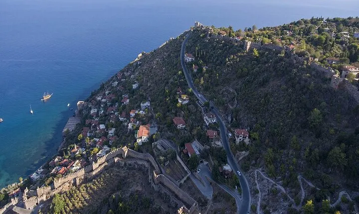 Alanya Tour with Lunch, Boat & Cable Car