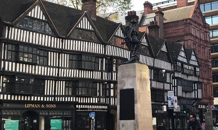 London Quest: Chasing Dickens Through Victorian London