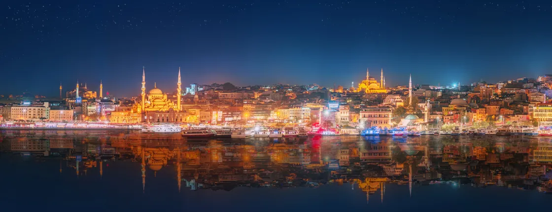 All-Inclusive Bosphorus cruise with dinner and Turkish night show