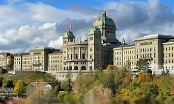 Private day trip to Bern from Geneva