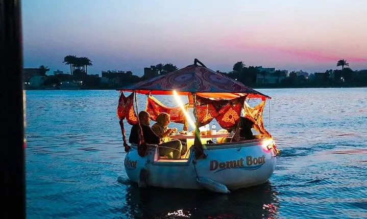 Sailing Felucca Boat Trip on The Nile in Cairo