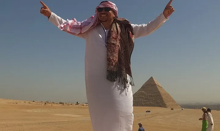 Full day Giza Pyramids with camel safari