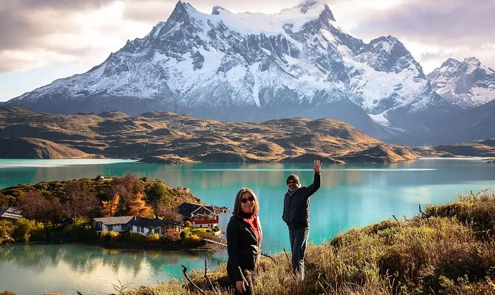 Full-Day Tour to Torres del Paine National Park from Puerto Natales(First Class)