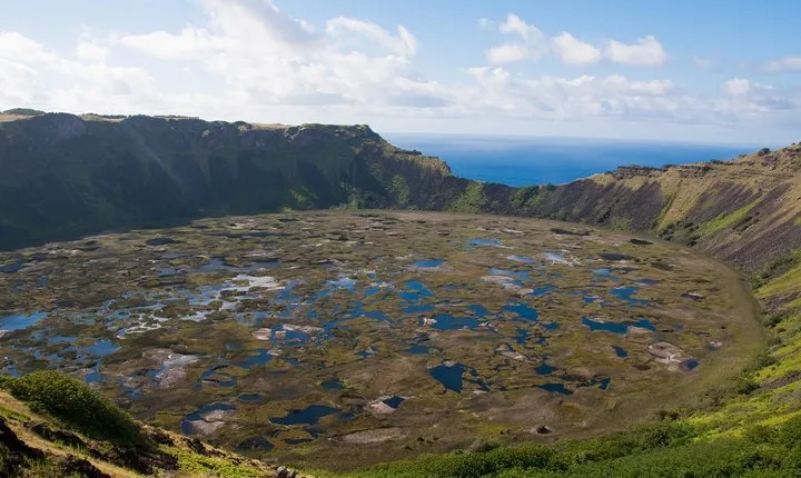 Orongo, Ahu Vinapu and Rano Kau Half Day Tour
