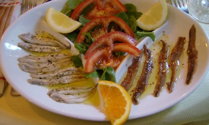 Private Tour in Milan of the local food culture with a local