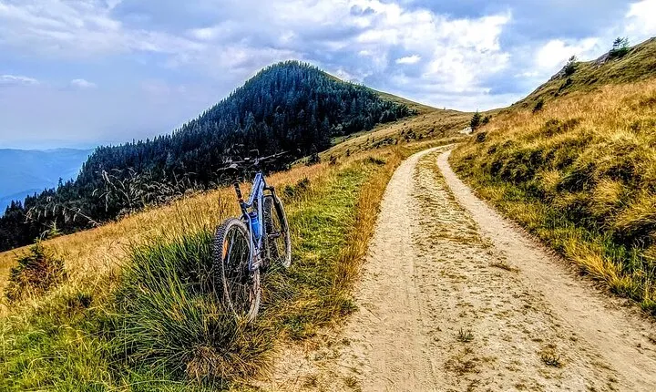 E-Bike Private Tour to the Roof of Bucegi Montain