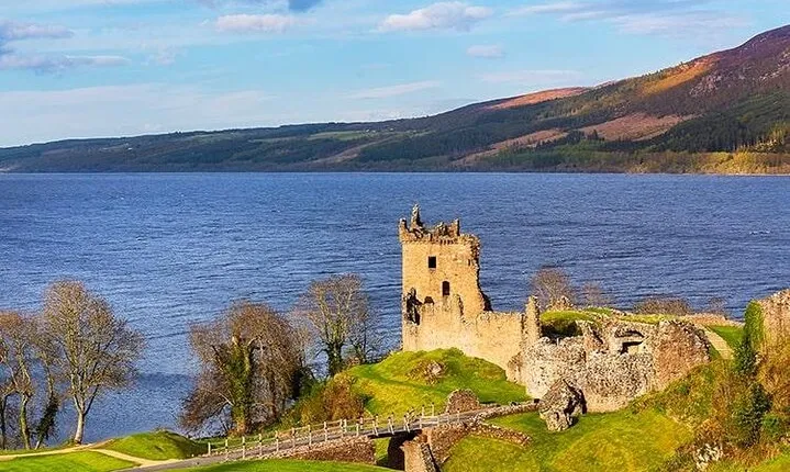 Loch Ness,cawdor castle,inverness,Culloden battlefield,& more from invergordon
