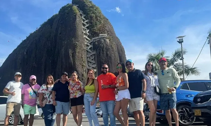 Guatapé tour and stone of the rock, private or shared.