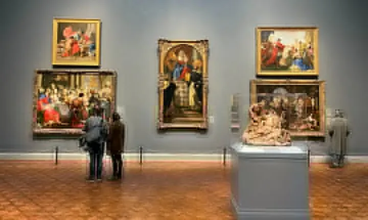 Skip the Line Art Institute of Chicago Tour Semi-Private 8ppl Max
